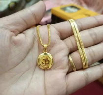 Pendants & Lockets
